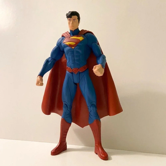 Superman DC Comics S15 Action Figure 7 Inch Tall Toy - Picture 3 of 11